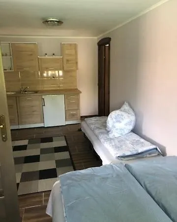 Admiralitas Kitchen And Restaurant Bed & Breakfast Leanyfalu