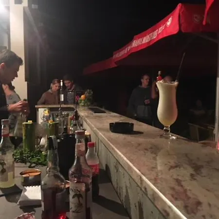 לינה וארוחת בוקר Admiralitas Kitchen And Restaurant Leányfalu