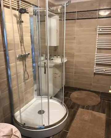 Admiralitas Kitchen And Restaurant 4* Leányfalu