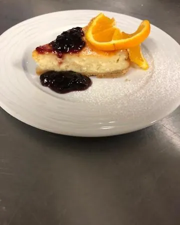 Admiralitas Kitchen And Restaurant Bed & Breakfast *