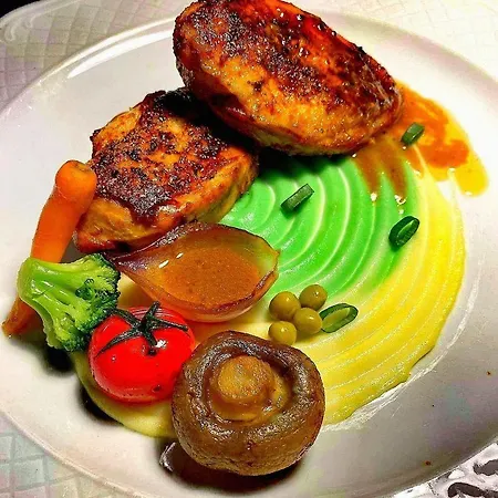 Admiralitas Kitchen And Restaurant Leányfalu