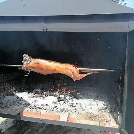 Admiralitas Kitchen And Restaurant 4*